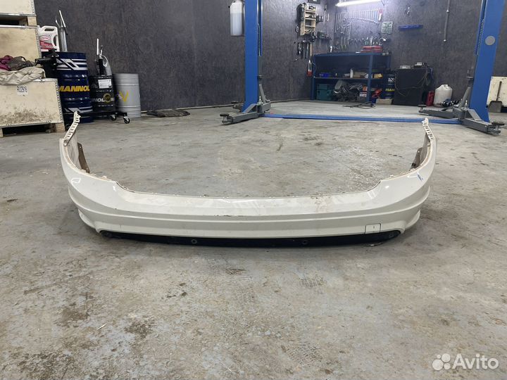 Задний бампер на мерседес 204