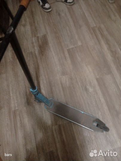 Трюковой самокат