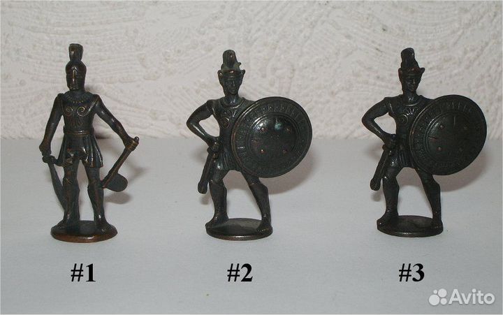 Металлические солдатики и пр. из Kinder Surprise