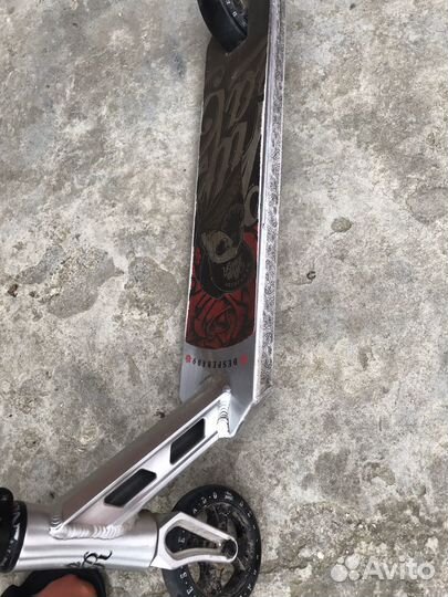 Самокат трюковой