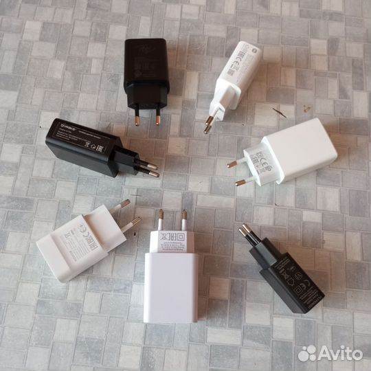 Зарядное устройство для телефона