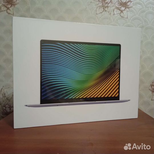 Запечатанный ноутбук Realmebook 14
