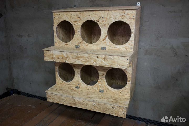 Гнезда для кур - несушек с яйцесборником