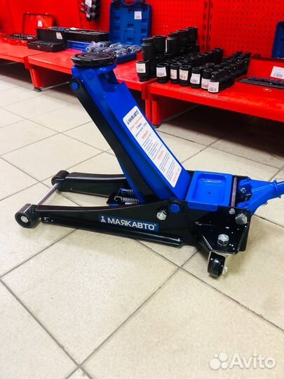 Домкрат Гидравлический Подкатной 3Т H73-495мм Низк