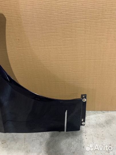 Крыло переднее правое Mercedes-Benz E-Class W212