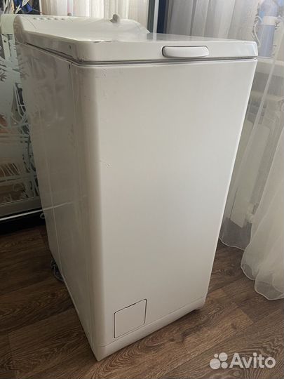 Стиральная машина с вертикальной загрузкой