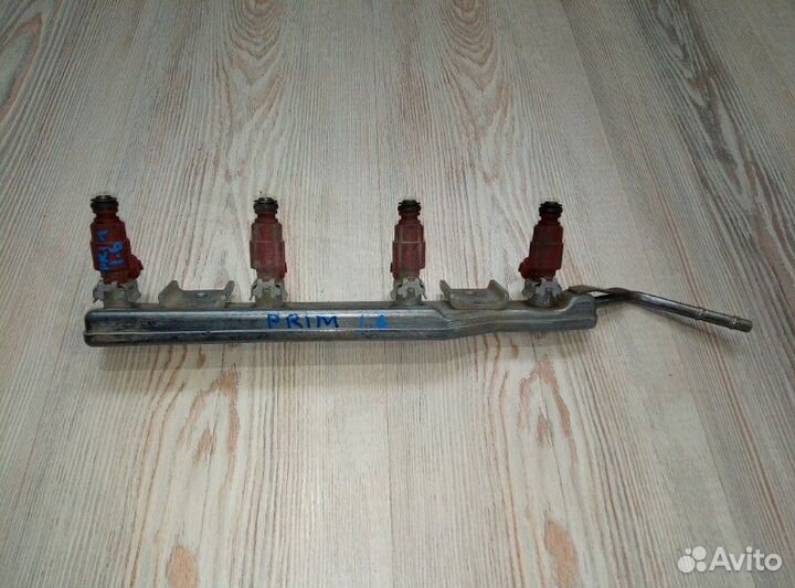 Рампа топливная Nissan primera P12