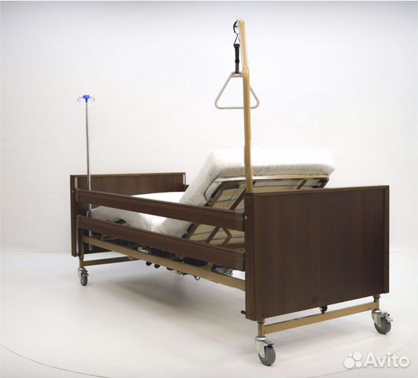 Кровать медицинская электрическая для лежачих