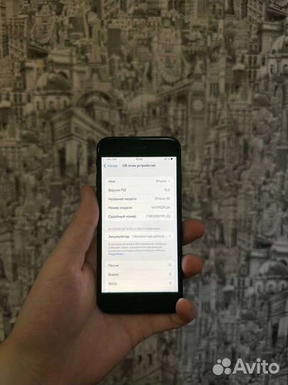 Телефон iPhone SE 2020 64gb
