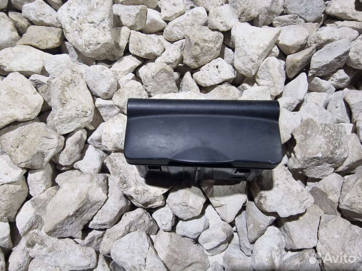 AUX Флюенс Fluence