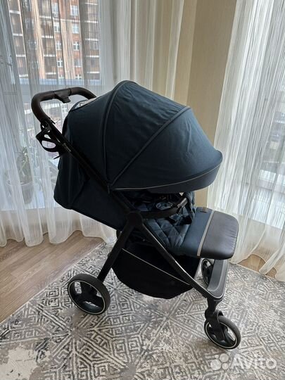 Прогулочная коляска capella bravo
