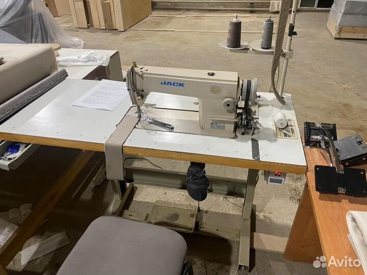 Швейная машина прямострочка KJK