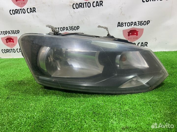 Фара правая Volkswagen Polo 5 sedan