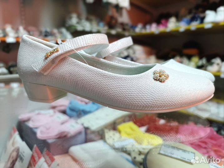 Туфли для девочки 34 размер, по стельке 22 см