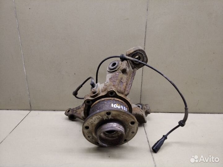 Кулак поворотный задний правый Duster 2012