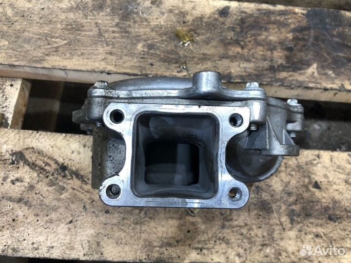 Помпа Bmw 3 E90 N46B20 2007