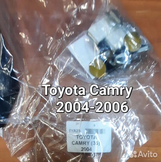 Дефлектор капота мухобойка Toyota Camry 2004-2006