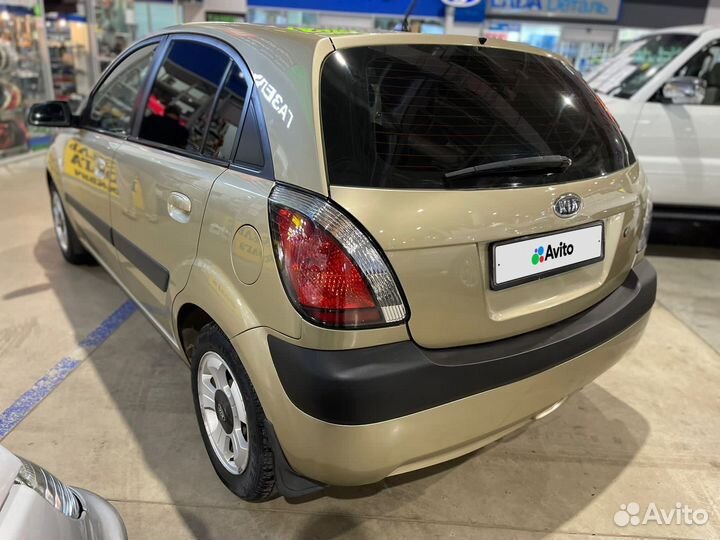 Kia Rio 1.4 AT, 2006, 98 000 км