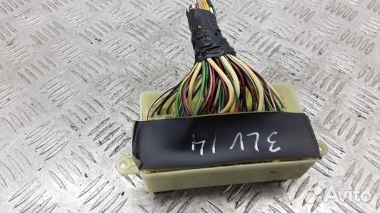 Блок предохранителей opel frontera B (3LV14M101)