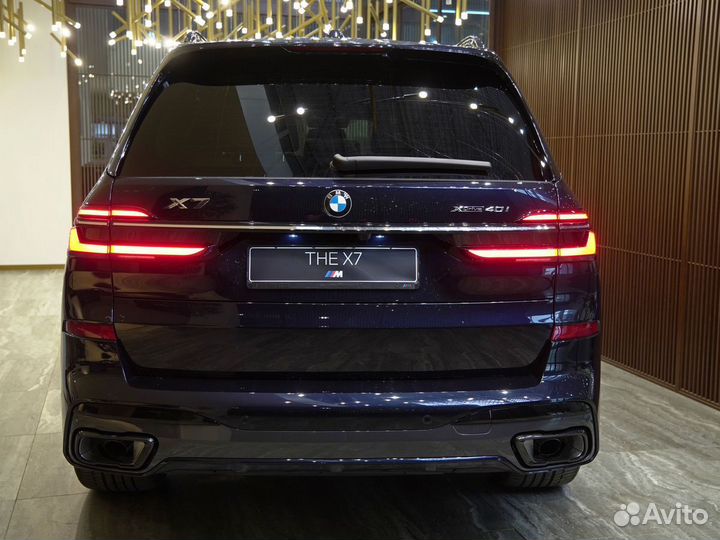 BMW X7 3.0 AT, 2022, 30 км
