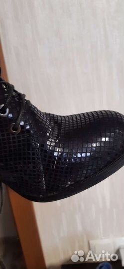 Ботинки демисезонные 40