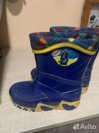Детские резиновые сапоги с утеплителем