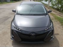 Toyota Prius PHV 1.8 CVT, 2017, 153 000 км, с пробегом, цена 2 400 000 руб.