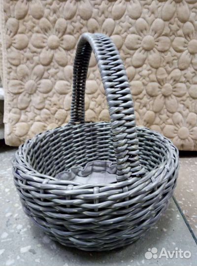 Корзина плетеная
