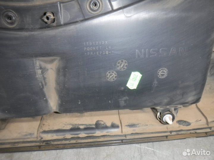 Обшивка двери передняя левая Nissan Almera G15 K4M