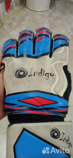 Вратарские перчатки Indigo