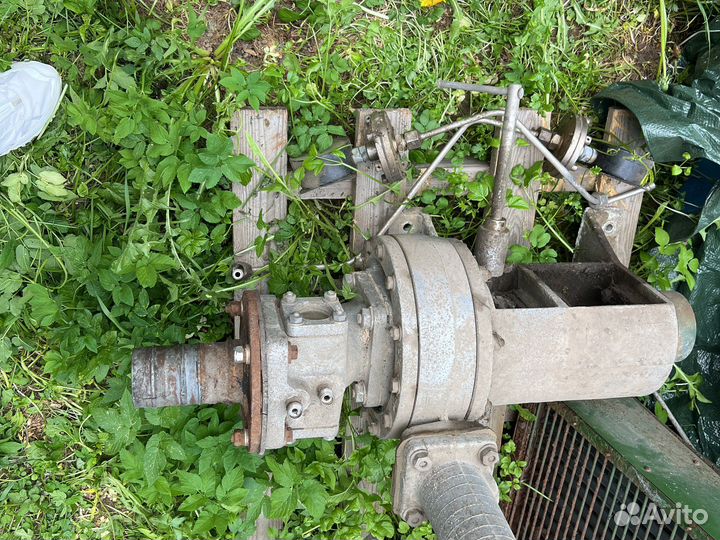 Водяной насос помпа для откачки воды