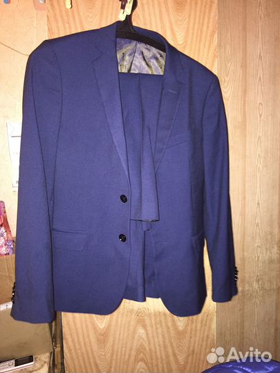 Мужской свадебный костюм и другоелюбое мероприятие