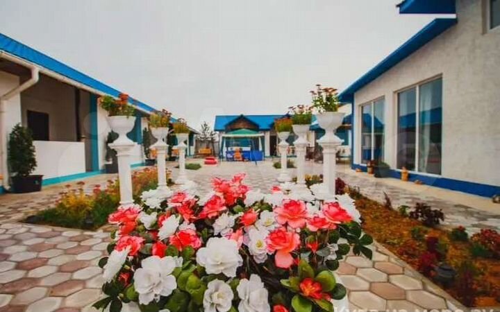 Гостиница, 300 м²
