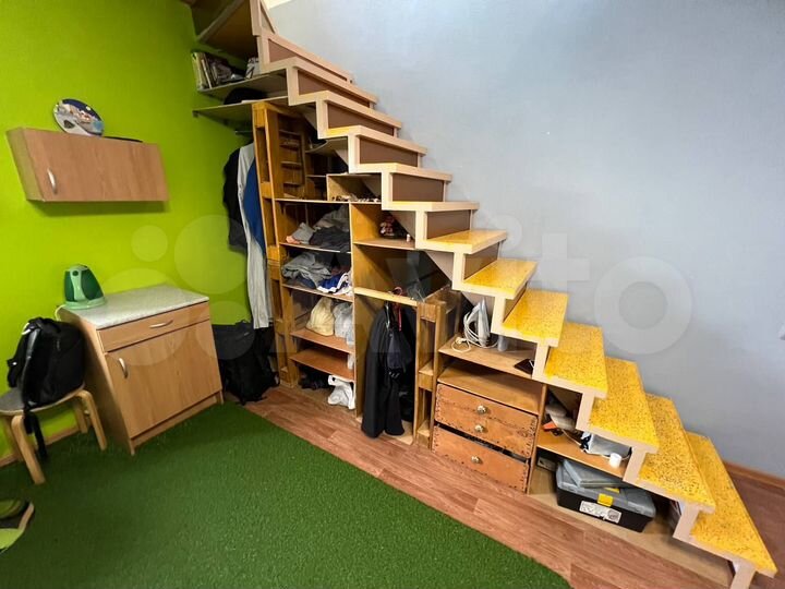 2-к. квартира, 60,3 м², 1/2 эт.