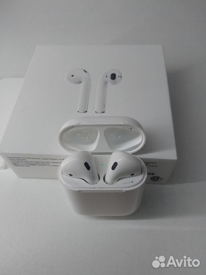 Беспроводные наушники apple airpods 2 White