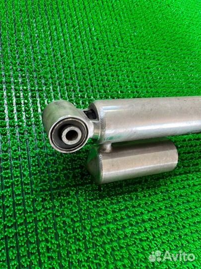 Стойка подвески зад. audi Q7