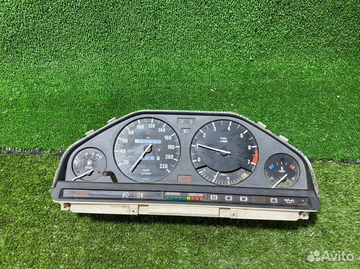 Щиток приборов BMW 3 series E30