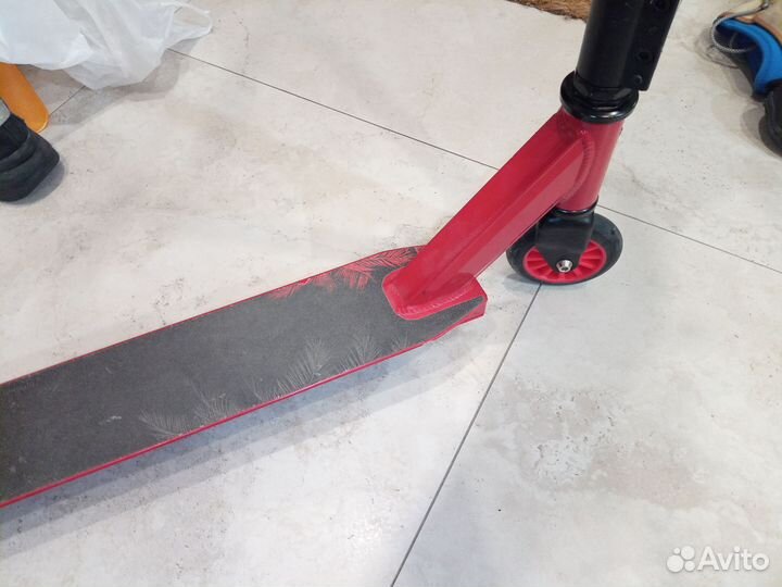 Трюковой самокат