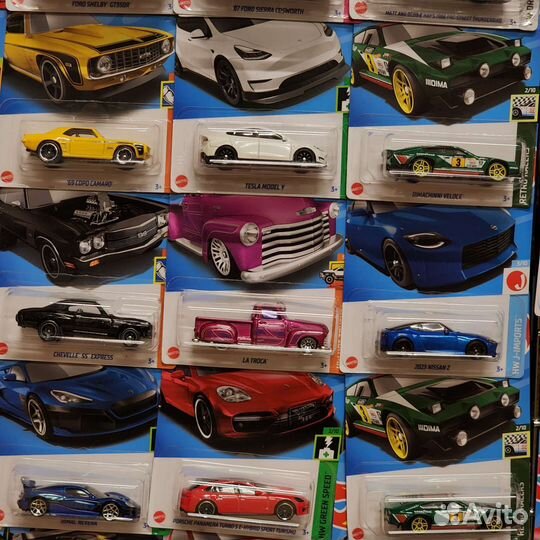 Hot Wheels Main из разных серий