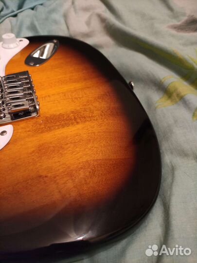 Электрогитара squier bullet Stratocaster hss