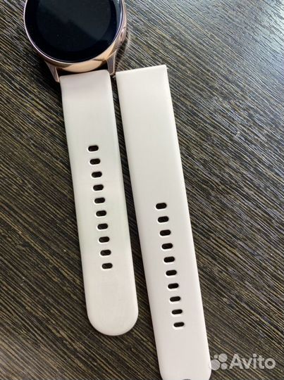 Samsung galaxy watch active 40 мм