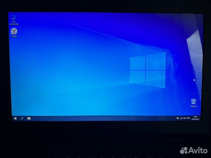 Ноутбук Asus X555S