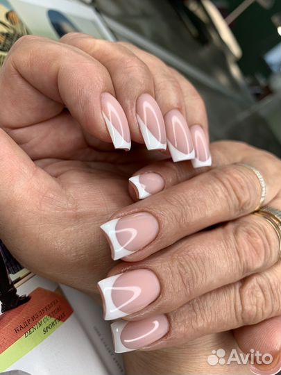 Маникюр педикюр