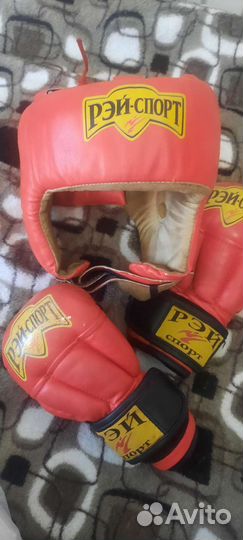 Шлем и перчатки Рэй-спорт