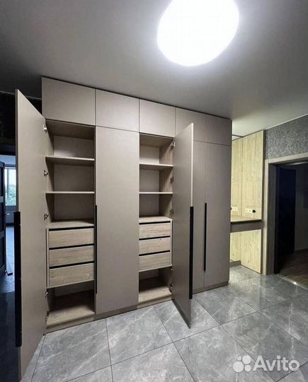 Шкаф на заказ