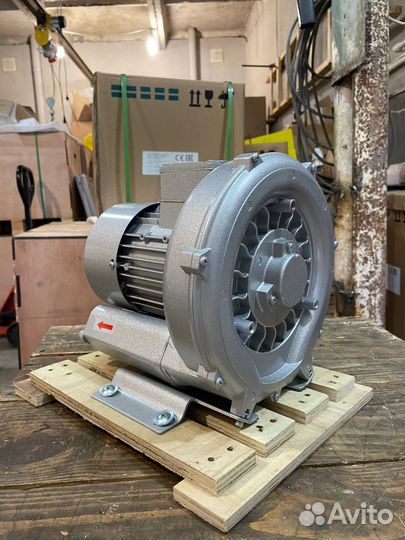 Вихревая воздуходувка