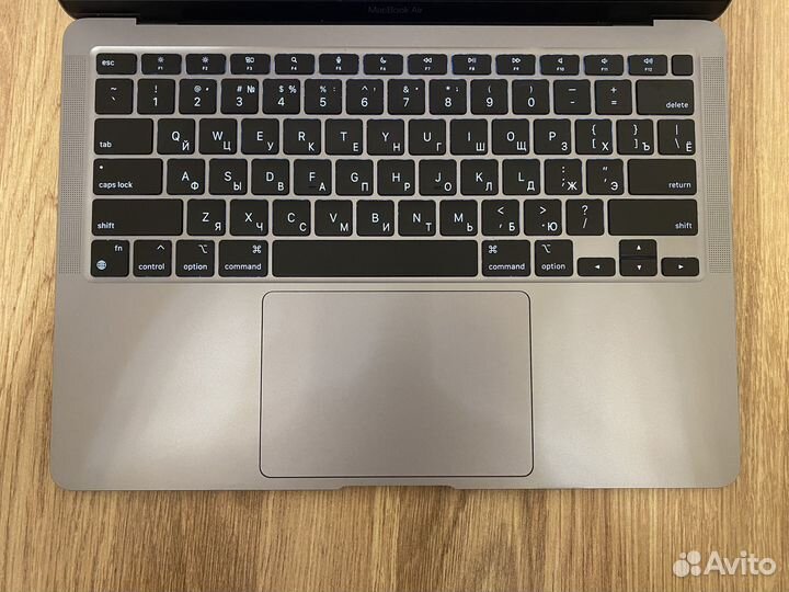 Apple MacBook Air 13 2020 m1