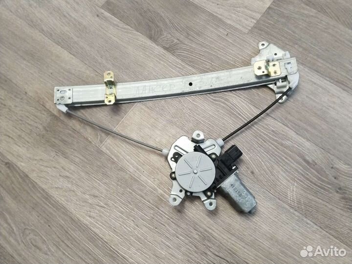 Стеклоподъемник Mitsubishi Lancer 9 задний правый