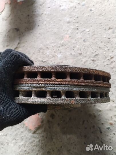 Тормозные диски Lexus LS 400