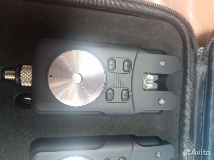 Набор сигнализаторов поклевки с пейджером 4+1